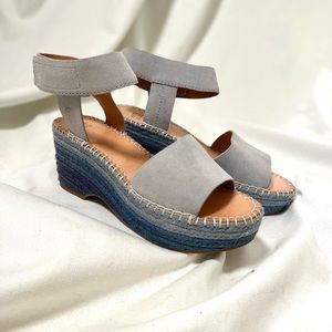 Frye and Co. Amber Wedge Espadrille heeled sandal, size 8, light blue suede